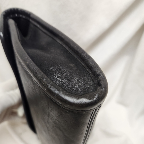 Vintage Coach NYC Envelope Clutch  "9810" - Picture 5 of 15